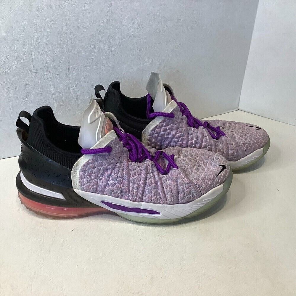 Nike LeBron 18 XVIII Purple Basketball Shoes Youth Size 6
